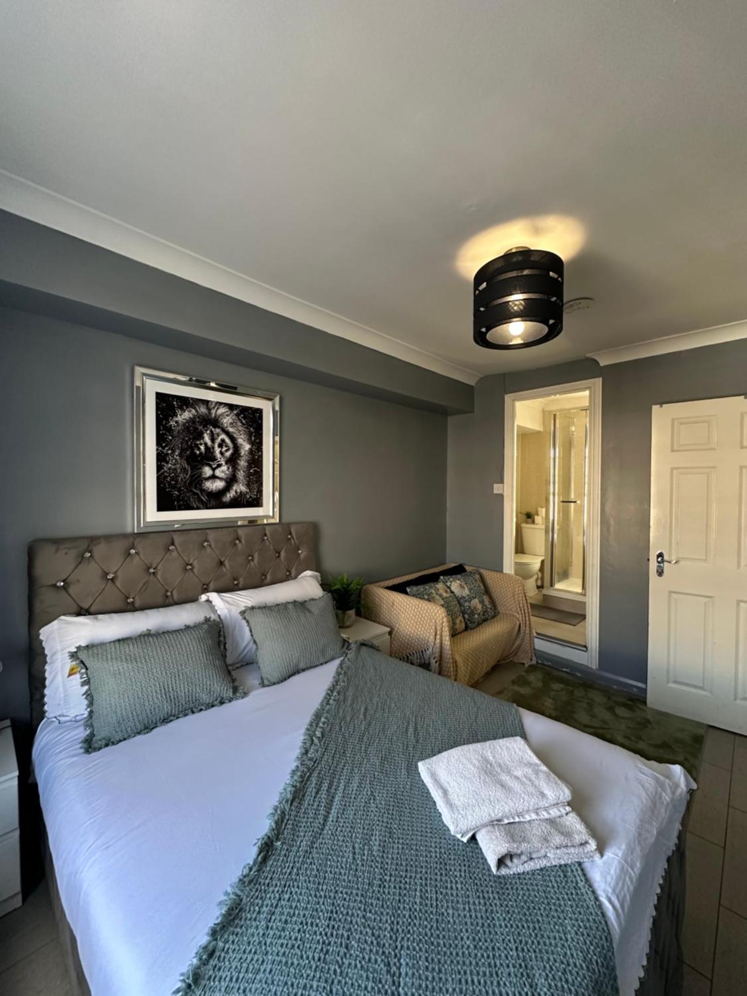 "Bright & Spacious" 3 Bedroom Flat By Kings Cross, St Pancras Station!!!!64 London Ngoại thất bức ảnh